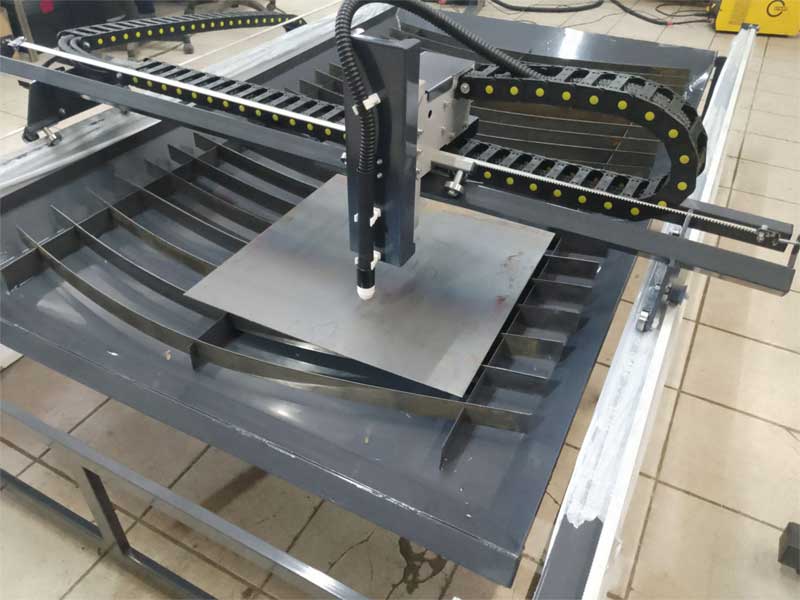 Плазменный станок по металлу PL-3015